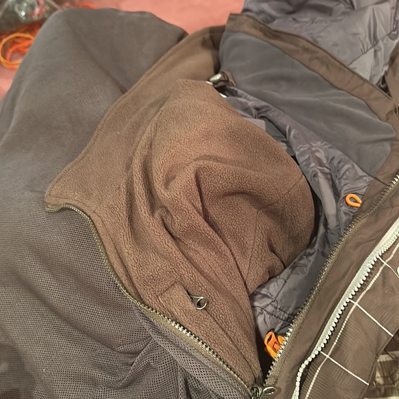 CC 2 in 1 winter jacket size medium - Picture 8 of 8